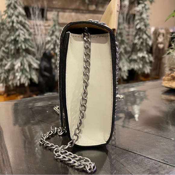 COPY - Patricia Nash Giada Chain Strap Crossbody - Italian Folklore NWT - Picture 4 of 9